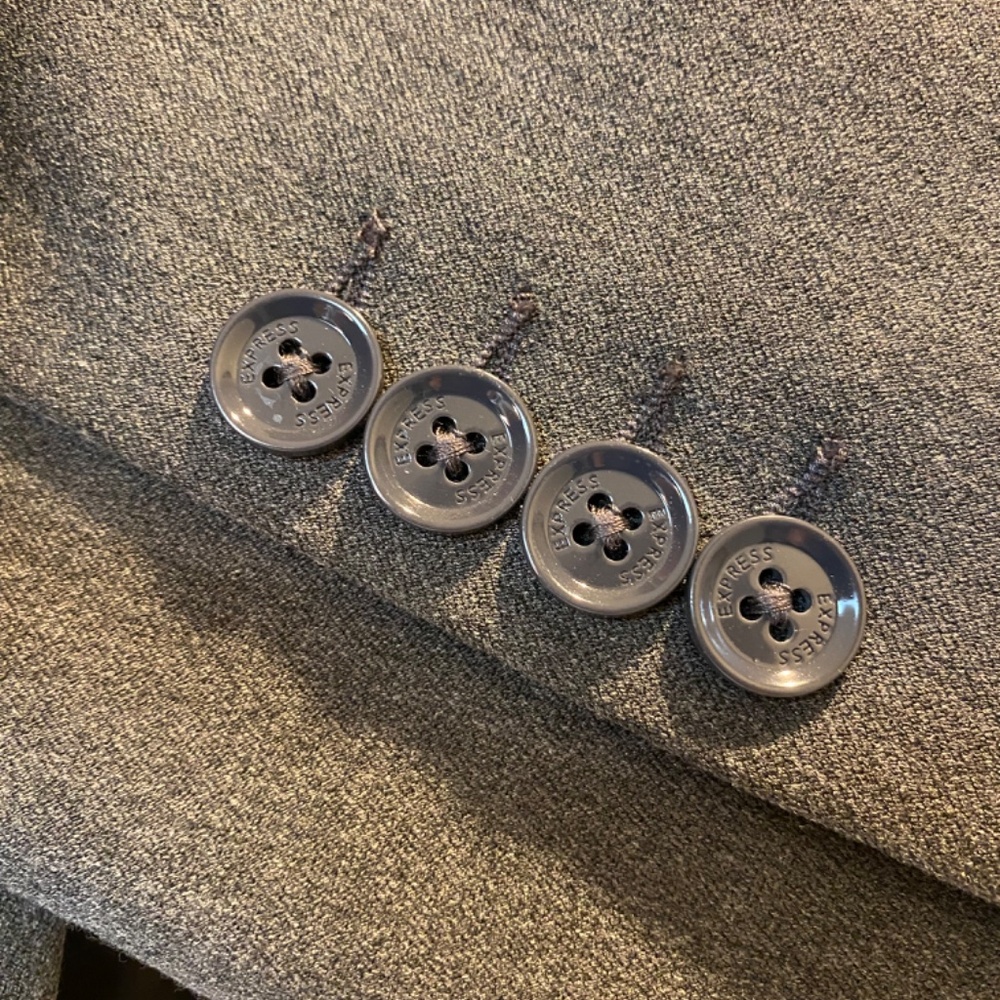 Express Blazer - Picture 5 of 7